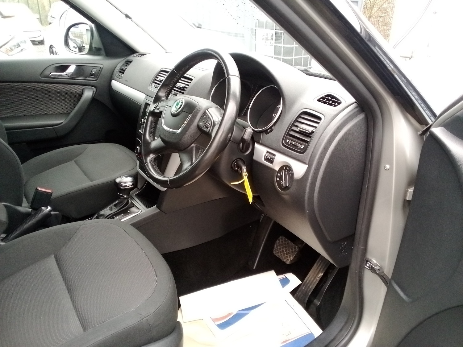 Used Skoda Yeti 2010 for sale - 76968441: Photo 14