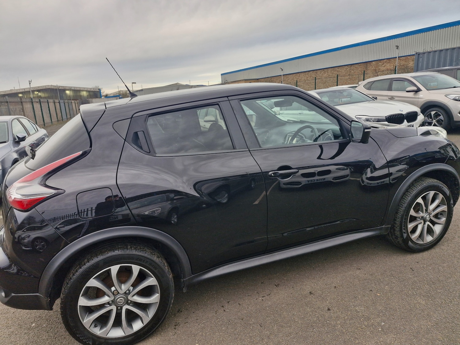 Used Nissan Juke 2017 for sale - 77640793: Photo 8