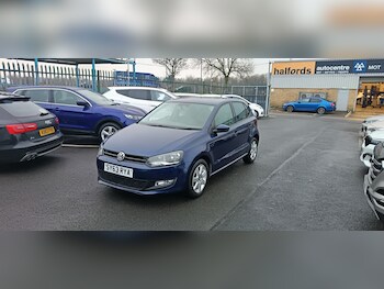 Used Volkswagen Polo 2014 for sale - 77247688: Photo