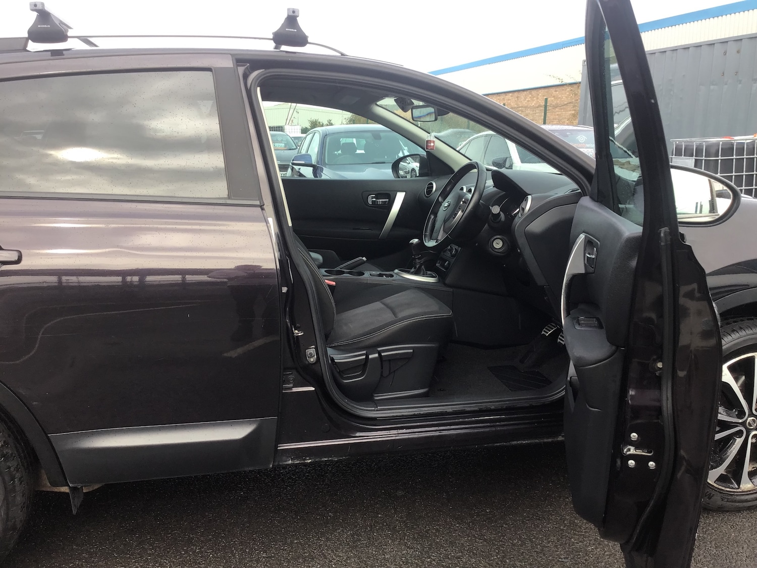 Used Nissan Qashqai 2011 for sale - 76127116: Photo 11