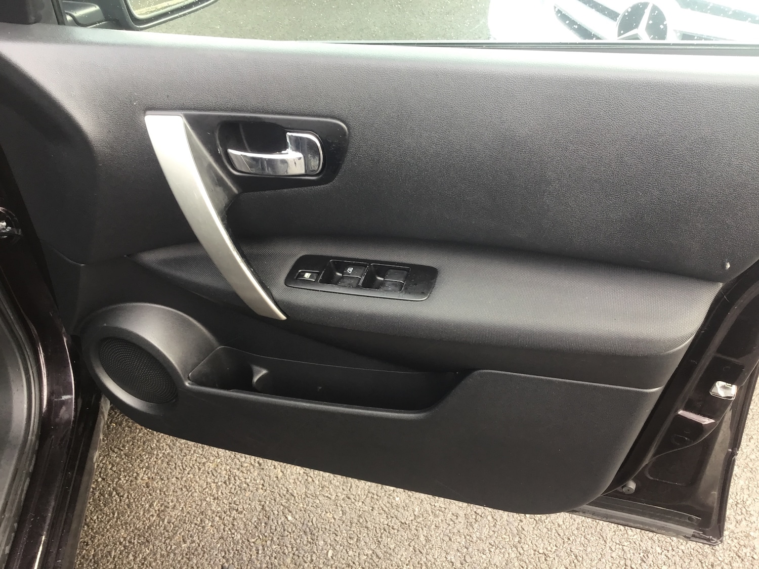 Used Nissan Qashqai 2011 for sale - 76127116: Photo 31