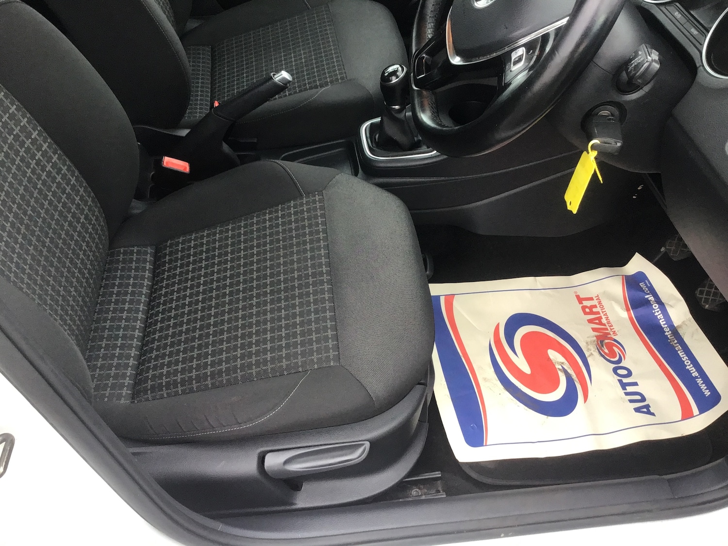 Used Volkswagen Polo 2015 for sale - 76968455: Photo 14