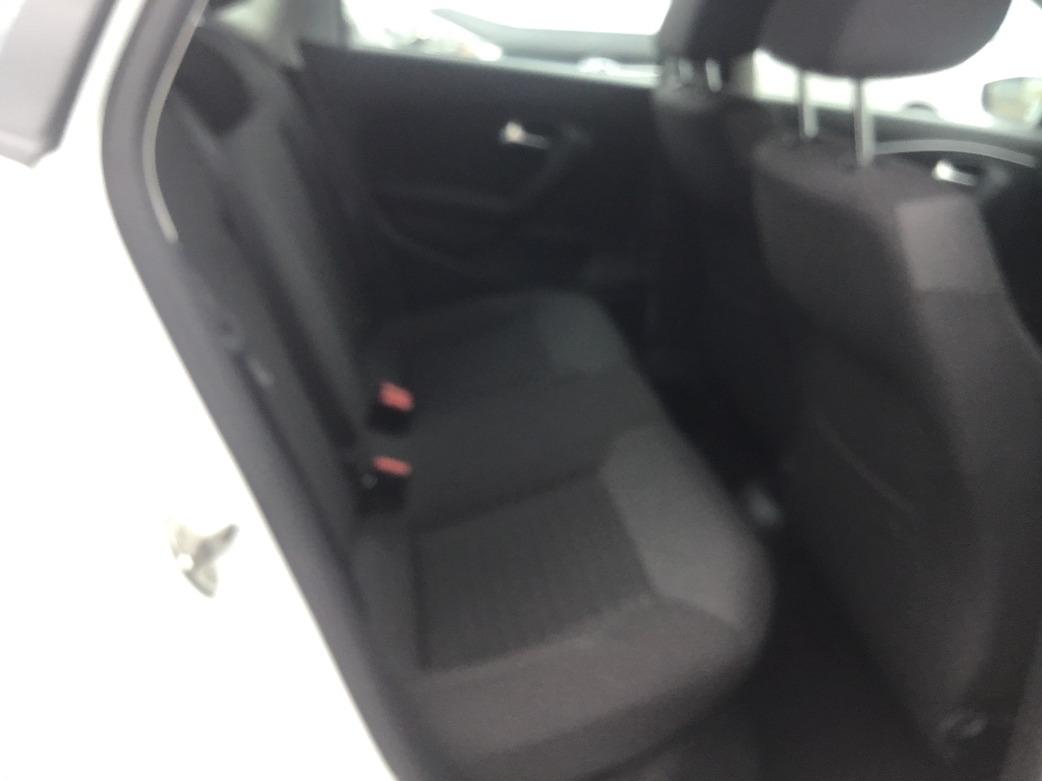 Used Volkswagen Polo 2015 for sale - 76968455: Photo 18