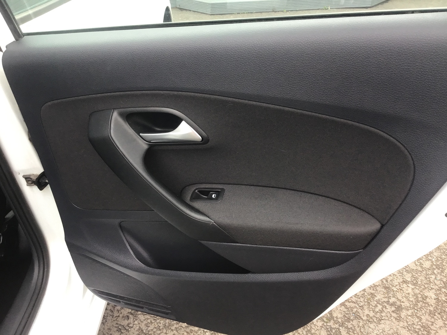 Used Volkswagen Polo 2015 for sale - 76968455: Photo 20