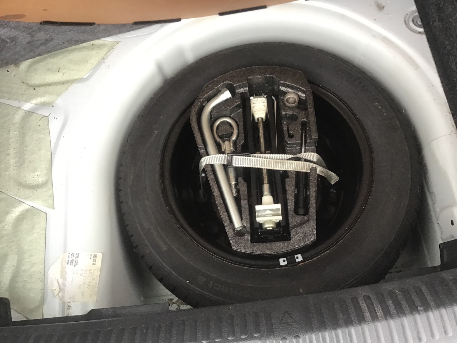 Used Volkswagen Polo 2015 for sale - 76968455: Photo 25