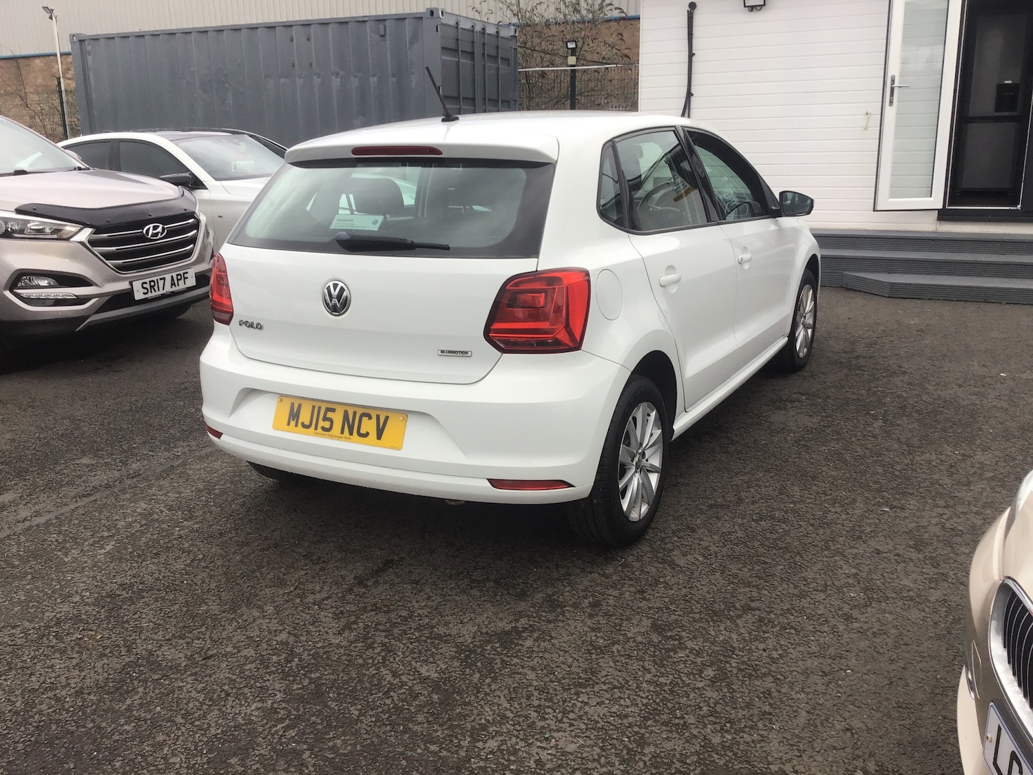 Used Volkswagen Polo 2015 for sale - 76968455: Photo 8
