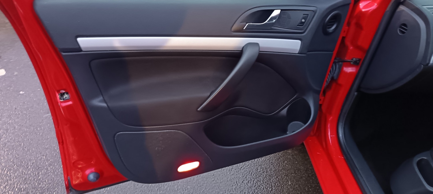 Used Skoda Octavia 2011 for sale - 77339642: Photo 32