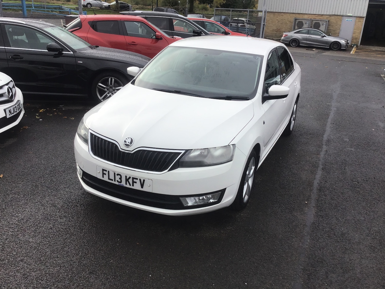 Used Skoda Rapid 2013 for sale - 76330034: Photo 4