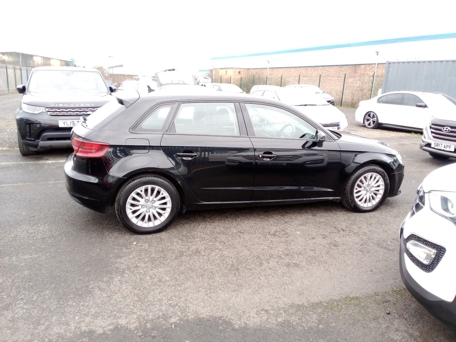 Used Audi A3 2015 for sale - 76968933: Photo 10