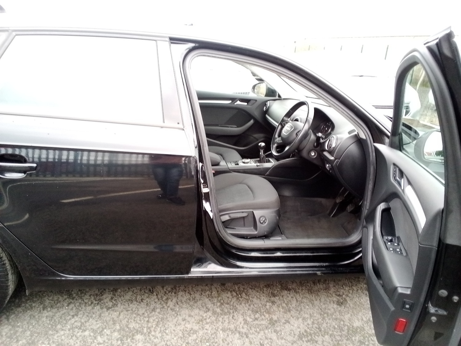 Used Audi A3 2015 for sale - 76968933: Photo 12