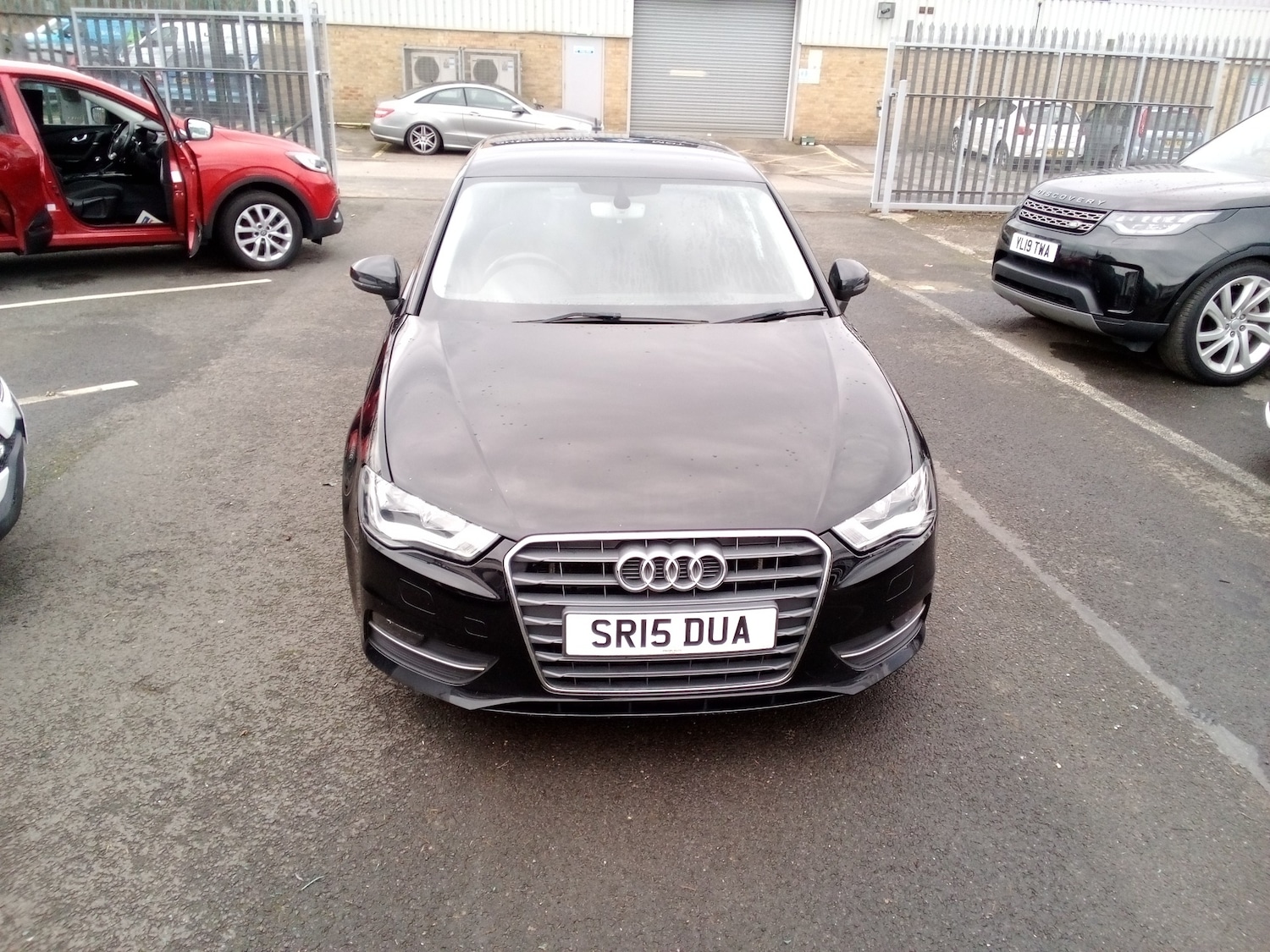 Used Audi A3 2015 for sale - 76968933: Photo 2
