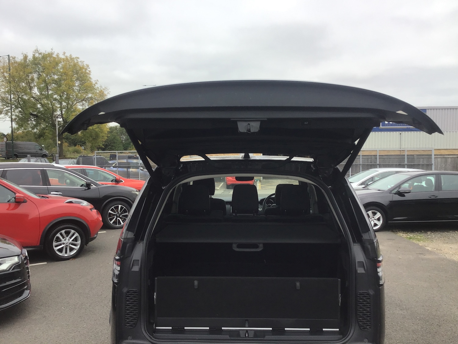 Used Land Rover Discovery 2019 for sale - 76263687: Photo 18