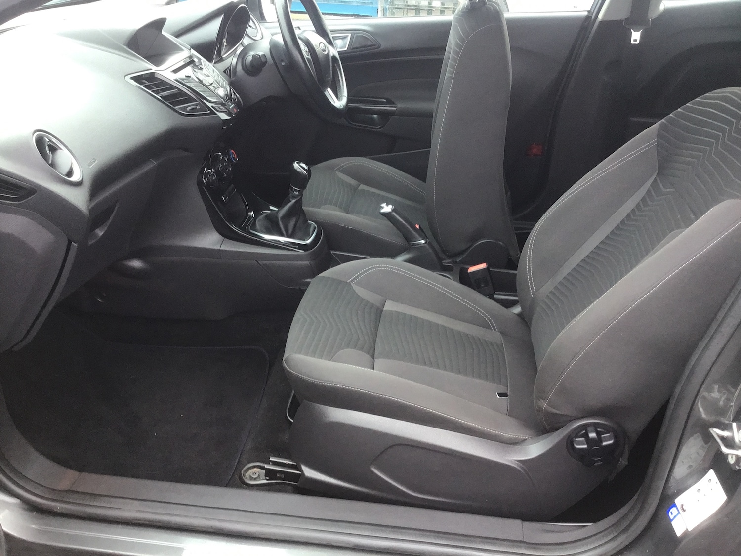 Used Ford Fiesta 2016 for sale - 77023598: Photo 12