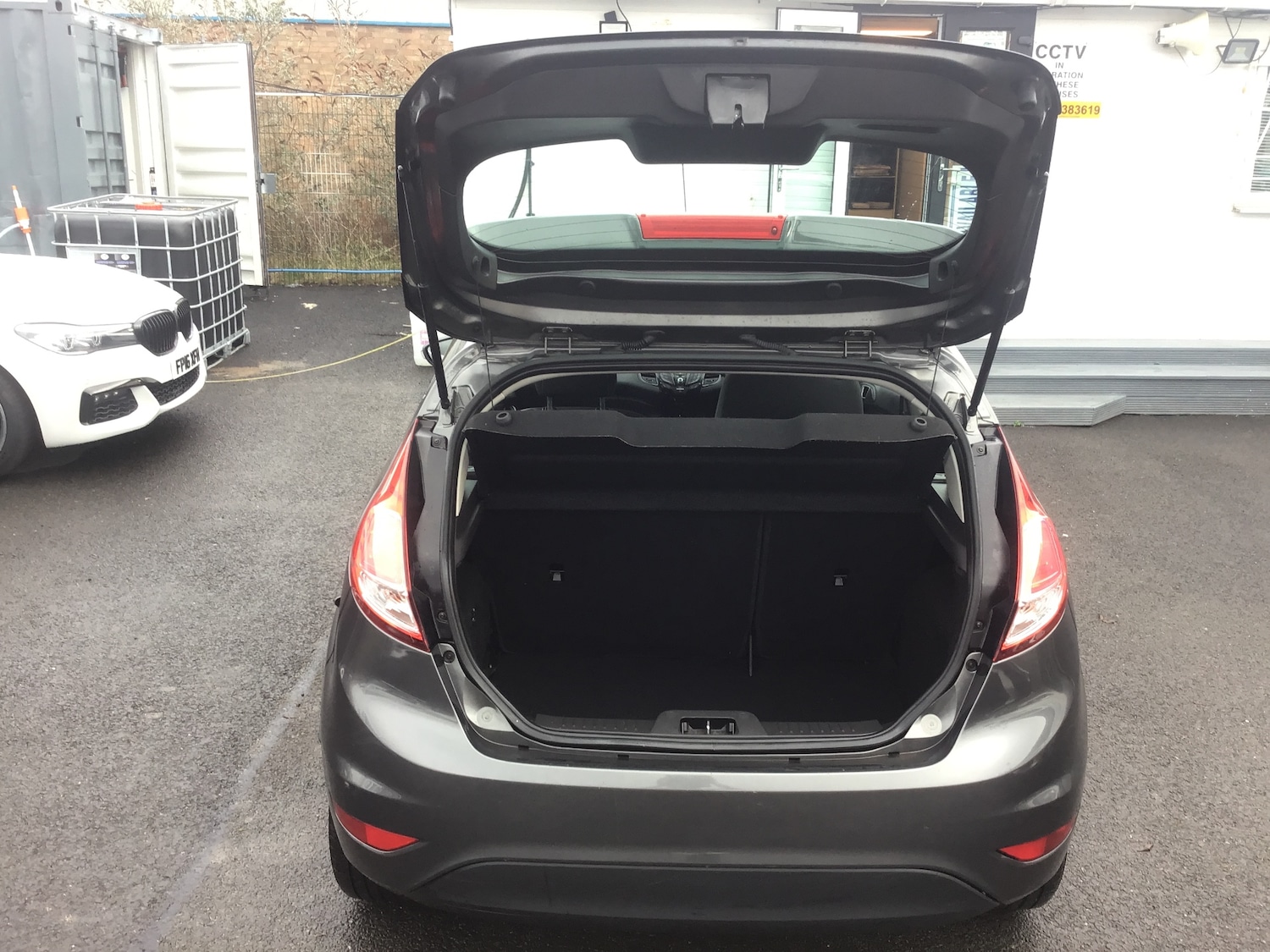 Used Ford Fiesta 2016 for sale - 77023598: Photo 13