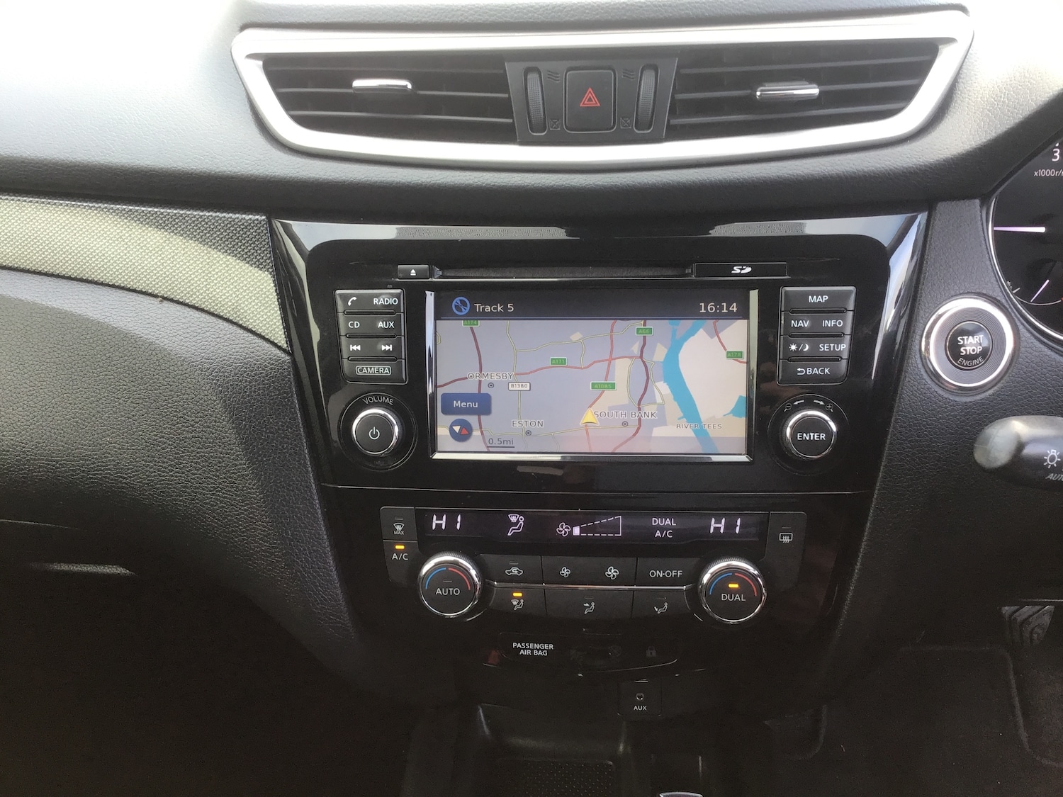 Used Nissan X-Trail 2015 for sale - 76276885: Photo 24