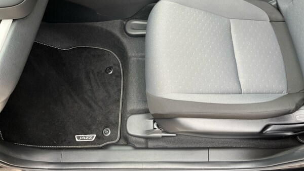 Used Honda Jazz 2025 for sale - 74181610: Photo 30