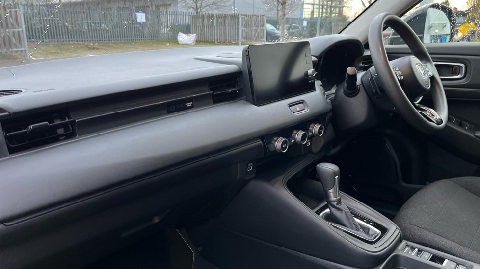 Used Honda HR-V 2023 for sale - 76960116: Photo 2