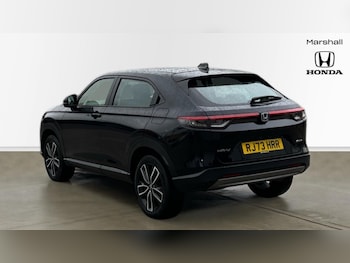 Used Honda HR-V 2023 for sale - 76960116: Photo