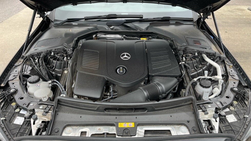 Used Mercedes-Benz C Class 2022 for sale - 76112288: Photo 16