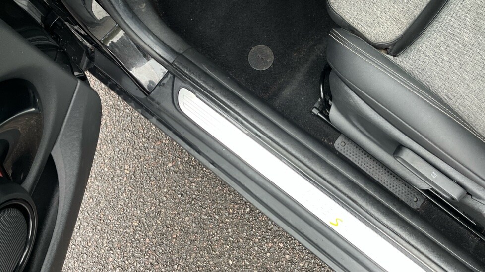 Used MINI Hatch 2021 for sale - 76514864: Photo 38