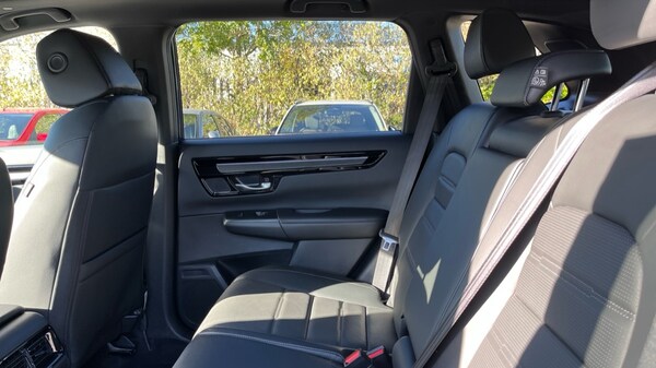 Used Honda CR-V 2024 for sale - 76079102: Photo 8