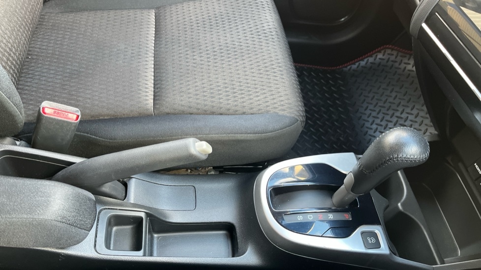 Used Honda Jazz 2018 for sale - 76602812: Photo 25