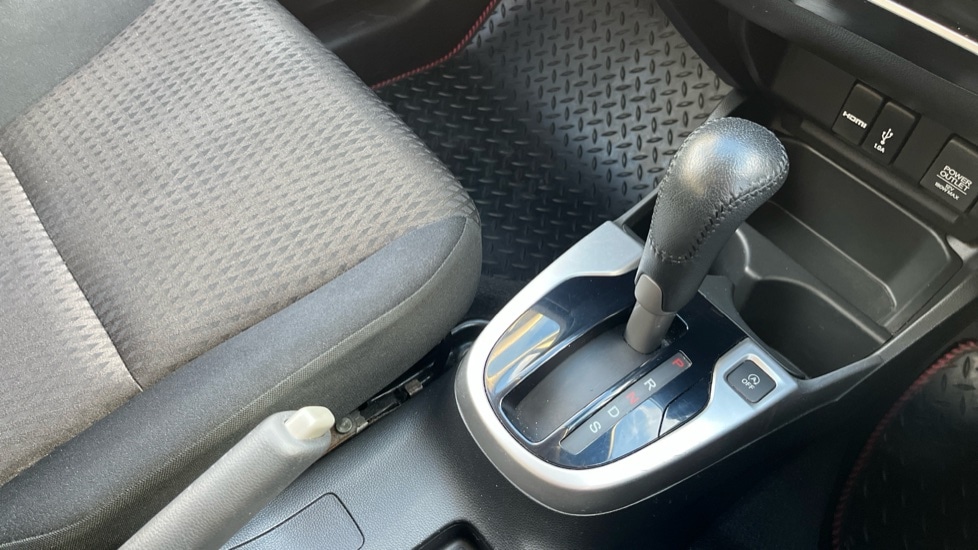 Used Honda Jazz 2018 for sale - 76602812: Photo 26