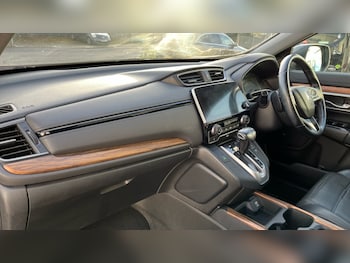 Used Honda CR-V 2018 for sale - 76466506: Photo