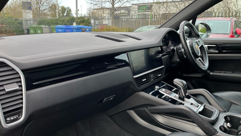 Used Porsche Cayenne 2019 for sale - 76856449: Photo 10