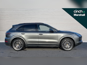 Used Porsche Cayenne 2019 for sale - 76856449: Photo