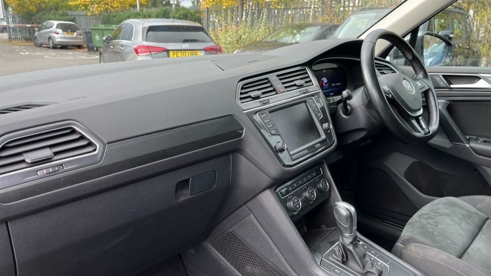 Used Volkswagen Tiguan 2016 for sale - 76580030: Photo 10