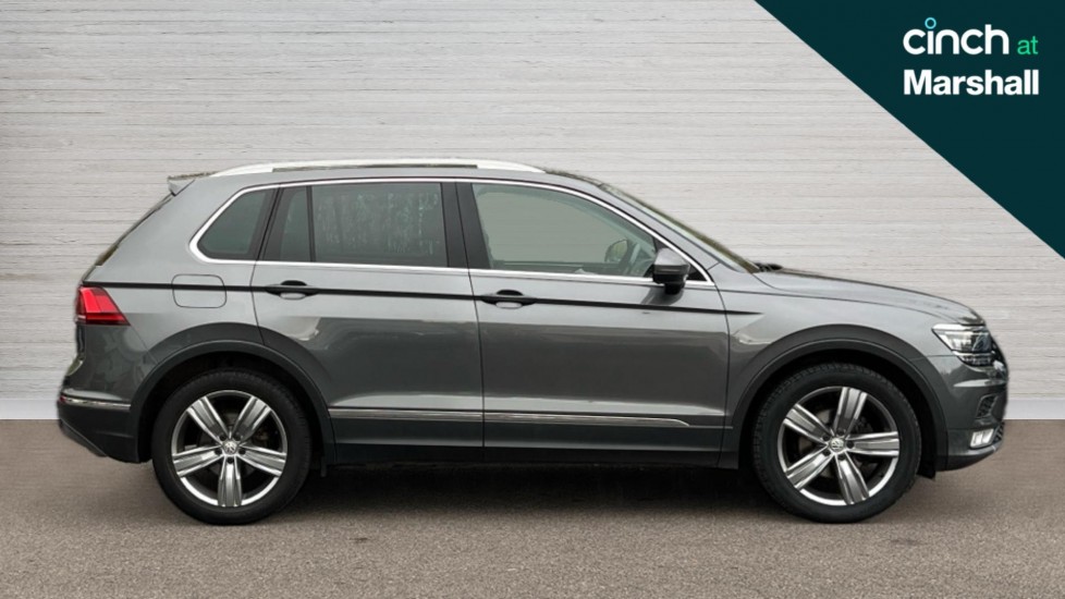Used Volkswagen Tiguan 2016 for sale - 76580030: Photo 2