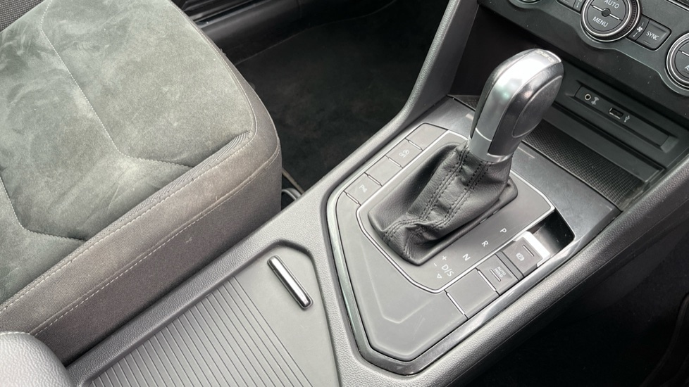 Used Volkswagen Tiguan 2016 for sale - 76580030: Photo 28