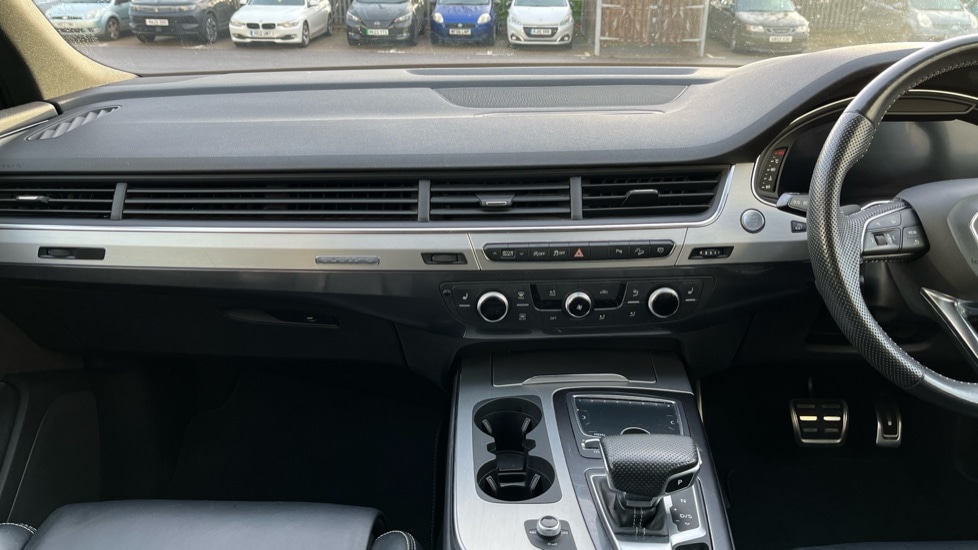 Used Audi Q7 2019 for sale - 76773079: Photo 12