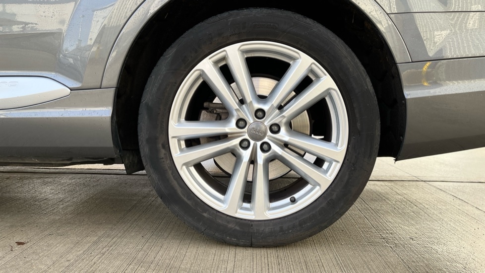 Used Audi Q7 2019 for sale - 76773079: Photo 18