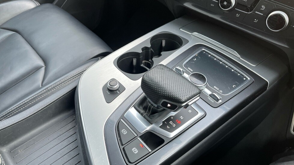 Used Audi Q7 2019 for sale - 76773079: Photo 30