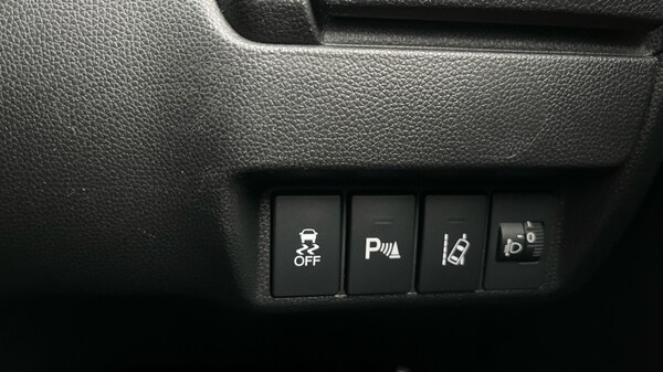 Used Honda Jazz 2018 for sale - 76124817: Photo 35