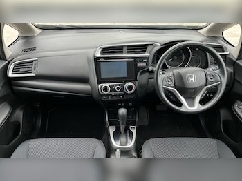 Used Honda Jazz 2018 for sale - 76124817: Photo 4