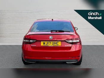 Used Skoda Superb 2017 for sale - 75252504: Photo
