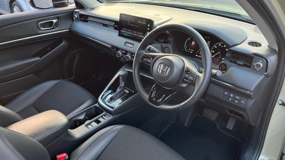 Used Honda HR-V 2023 for sale - 76428245: Photo 14