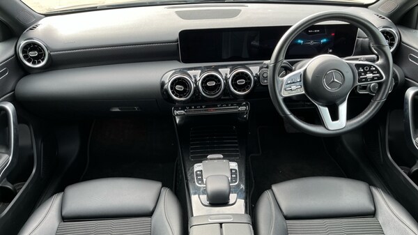 Used Mercedes-Benz A-Class 2019 for sale - 76297364: Photo 11
