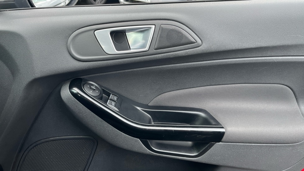 Used Ford Fiesta 2016 for sale - 76684121: Photo 29