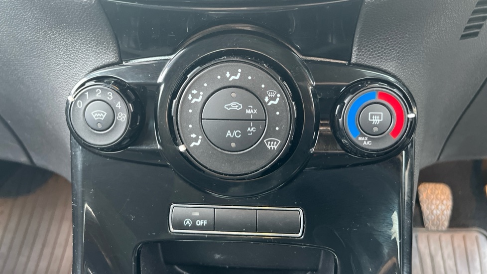 Used Ford Fiesta 2016 for sale - 76684121: Photo 33