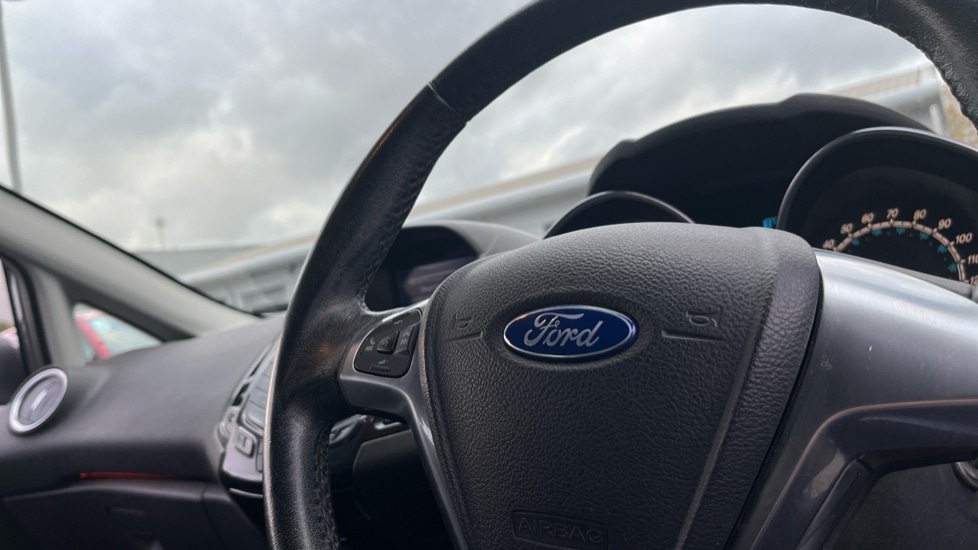 Used Ford Fiesta 2016 for sale - 76684121: Photo 36
