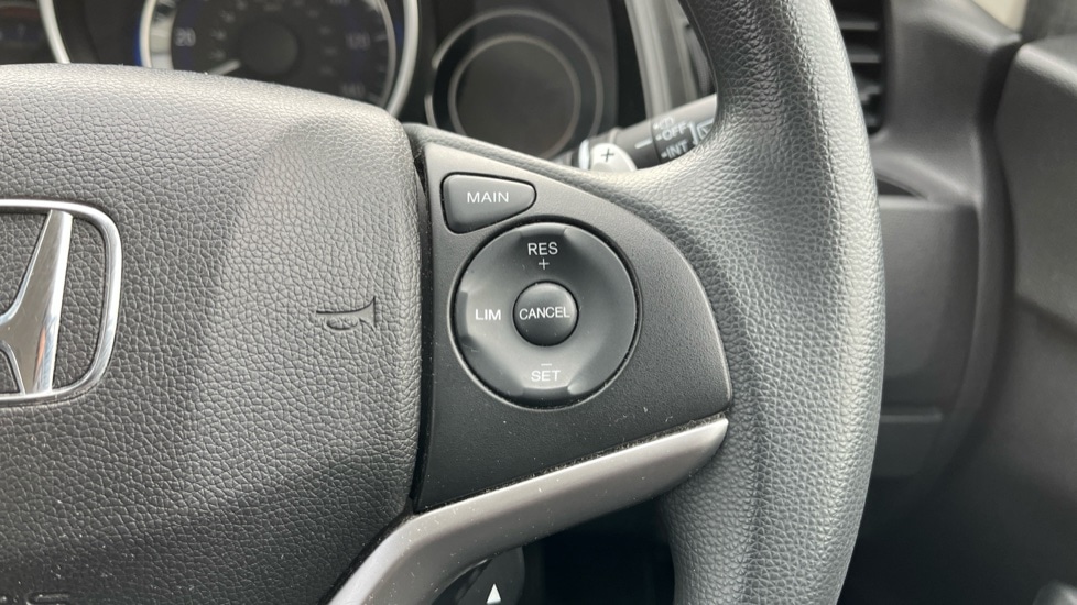 Used Honda Jazz 2018 for sale - 76404718: Photo 22