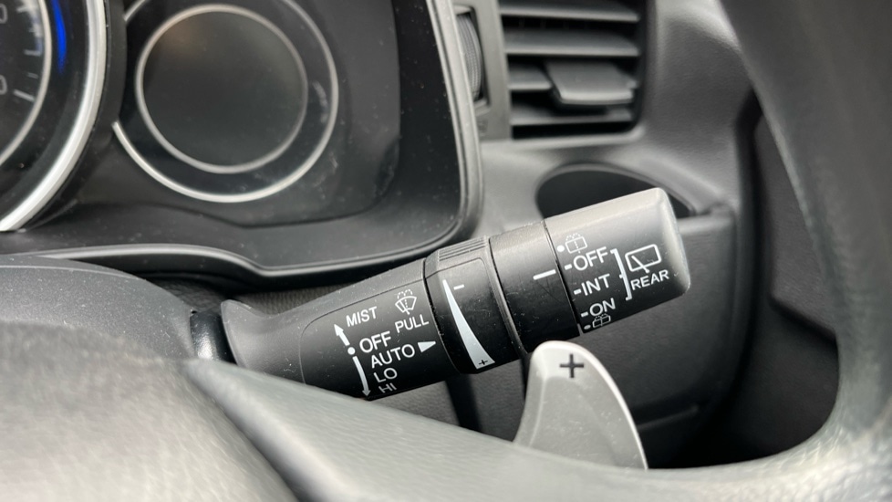 Used Honda Jazz 2018 for sale - 76404718: Photo 23