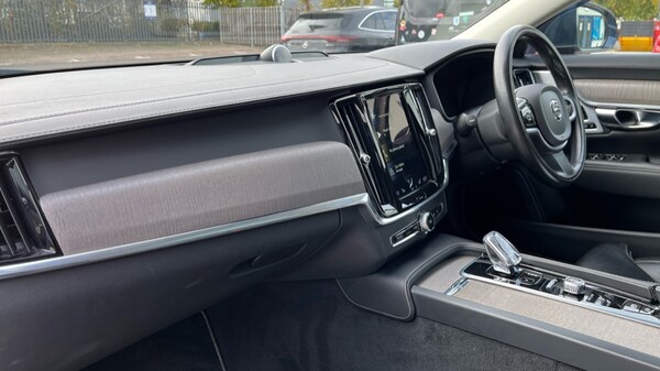 Used Volvo V90 2021 for sale - 76124385: Photo 10
