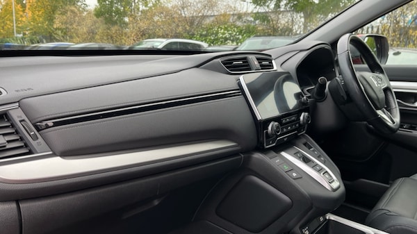 Used Honda CR-V 2022 for sale - 76140076: Photo 2