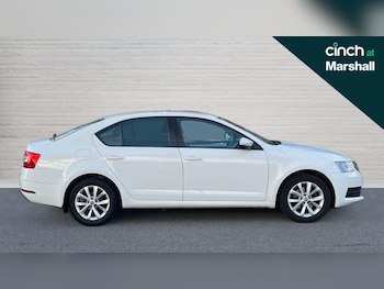 Used Skoda Octavia 2017 for sale - 76479859: Photo