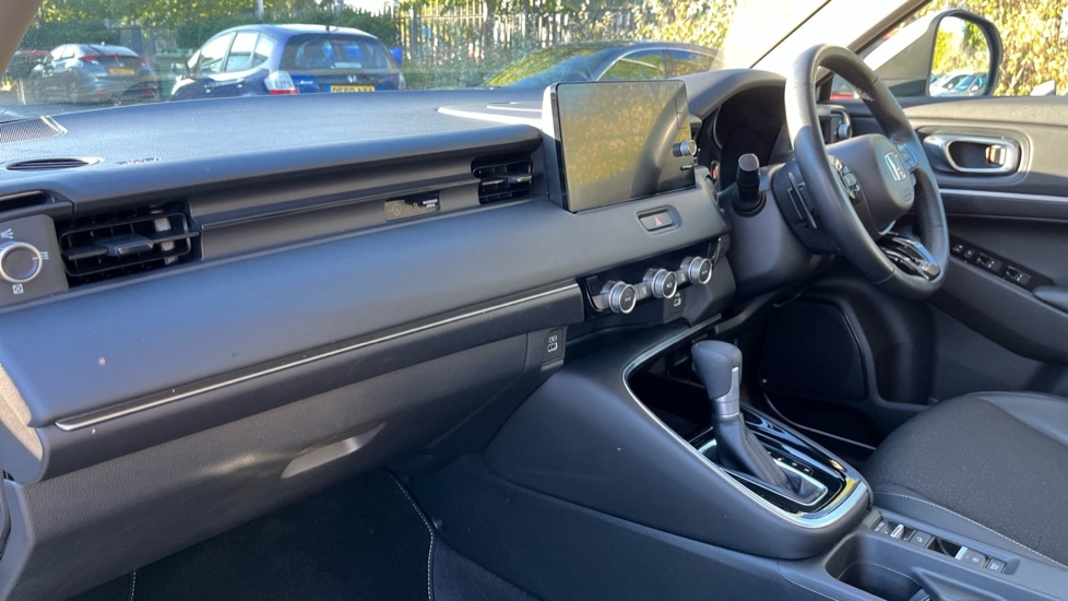 Used Honda HR-V 2022 for sale - 76528911: Photo 2